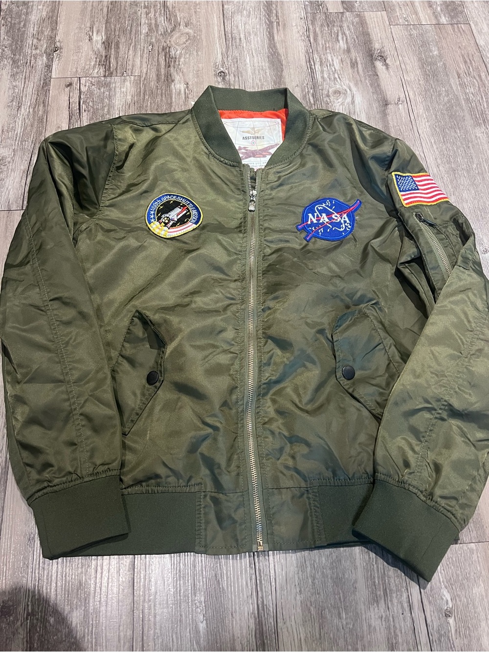 ASSTSERIES MILITARE NASA Bomber Jacket Mens XL Olive Green Space Shuttle Patches